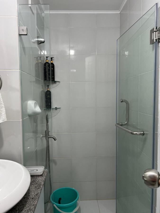 City Center - Front Of Iloilo Esplanade 2Br Condo Екстериор снимка